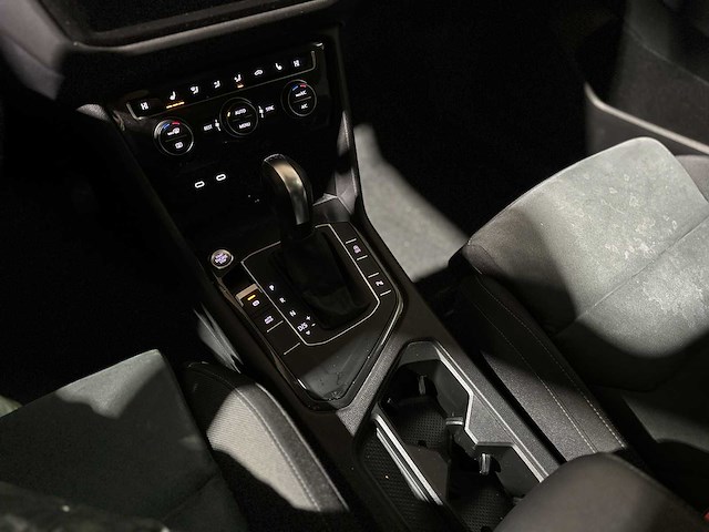 Volkswagen tiguan allspace 1.5 tsi comfortline business 7p. 150pk 2021 (origineel-nl+1e eigenaar), k-970-rk - afbeelding 24 van  45