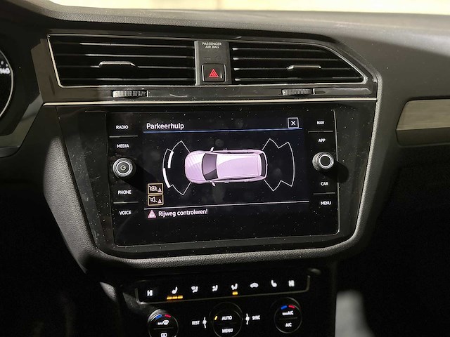Volkswagen tiguan allspace 1.5 tsi comfortline business 7p. 150pk 2021 (origineel-nl+1e eigenaar), k-970-rk - afbeelding 26 van  45