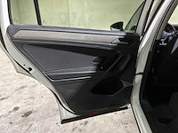 Volkswagen tiguan allspace 1.5 tsi comfortline business 7p. 150pk 2021 (origineel-nl+1e eigenaar), k-970-rk - afbeelding 30 van  45