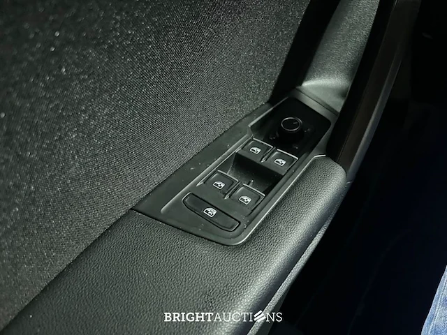 Volkswagen tiguan allspace life business 1.5 tsi 150pk 2022 (origineel-nl), r-584-kh - afbeelding 7 van  30