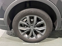 Volkswagen tiguan allspace life business 1.5 tsi 150pk 2022 (origineel-nl), r-584-kh - afbeelding 26 van  30