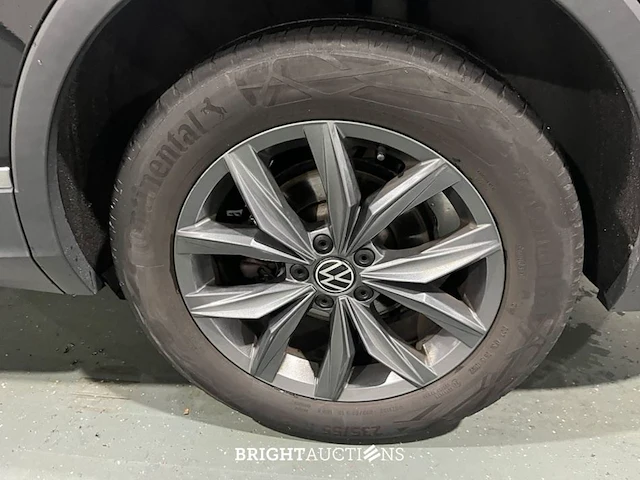 Volkswagen tiguan allspace life business 1.5 tsi 150pk 2022 (origineel-nl), r-584-kh - afbeelding 27 van  30
