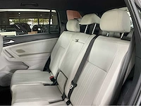 Volkswagen tiguan allspace life r-line black | 2.0 tsi 186 pk | 2021 | 7-zits | led koplampen | adaptive cruise control | keyless entry | btw auto - afbeelding 20 van  31