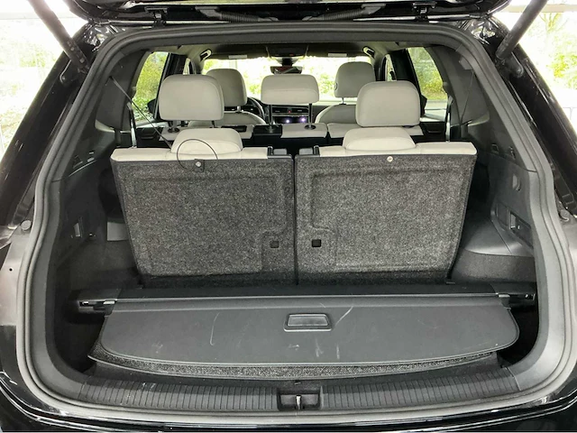 Volkswagen tiguan allspace life r-line black | 2.0 tsi 186 pk | 2021 | 7-zits | led koplampen | adaptive cruise control | keyless entry | btw auto - afbeelding 24 van  31