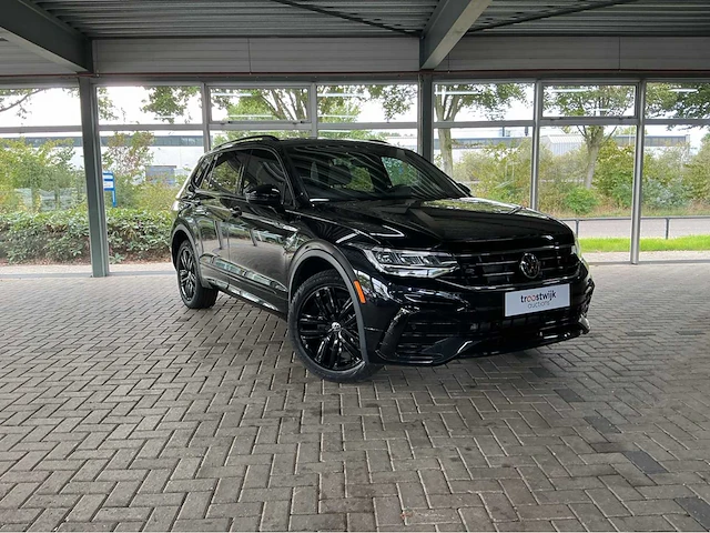 Volkswagen tiguan allspace life r-line black | 2.0 tsi 186 pk | 2021 | 7-zits | led koplampen | adaptive cruise control | keyless entry | btw auto - afbeelding 23 van  31