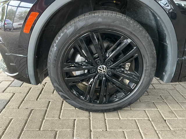 Volkswagen tiguan allspace life r-line black | 2.0 tsi 186 pk | 2021 | 7-zits | led koplampen | adaptive cruise control | keyless entry | btw auto - afbeelding 30 van  31