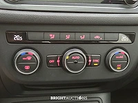Volkswagen tiguan connected series 1.4 tsi 125pk 2016, r-465-xl - afbeelding 3 van  38