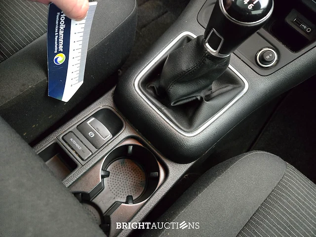 Volkswagen tiguan connected series 1.4 tsi 125pk 2016, r-465-xl - afbeelding 26 van  38