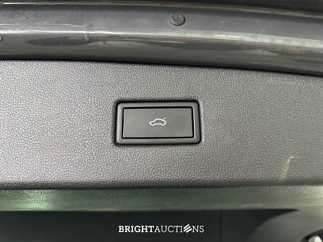 Volkswagen tiguan ehybrid r-line business 1.4 tsi 265pk 2023 (origineel-nl), s-332-lx - afbeelding 10 van  37