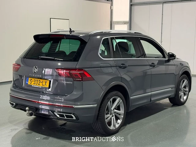 Volkswagen tiguan ehybrid r-line business 1.4 tsi 265pk 2023 (origineel-nl), s-332-lx - afbeelding 12 van  37