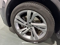 Volkswagen tiguan ehybrid r-line business 1.4 tsi 265pk 2023 (origineel-nl), s-332-lx - afbeelding 35 van  37