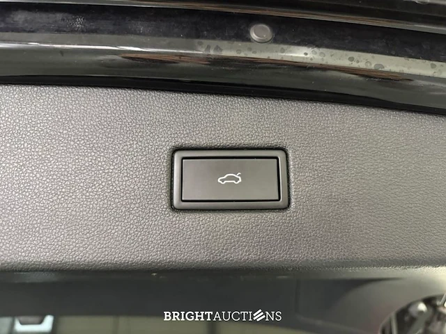 Volkswagen tiguan life 1.5 tsi 150pk 2022 (origineel-nl), r-345-bz - afbeelding 9 van  32