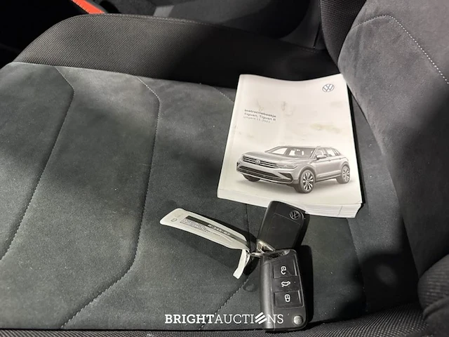 Volkswagen tiguan life 1.5 tsi 150pk 2022 (origineel-nl), r-345-bz - afbeelding 11 van  32