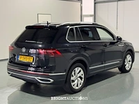 Volkswagen tiguan life 1.5 tsi 150pk 2022 (origineel-nl), r-345-bz - afbeelding 12 van  32