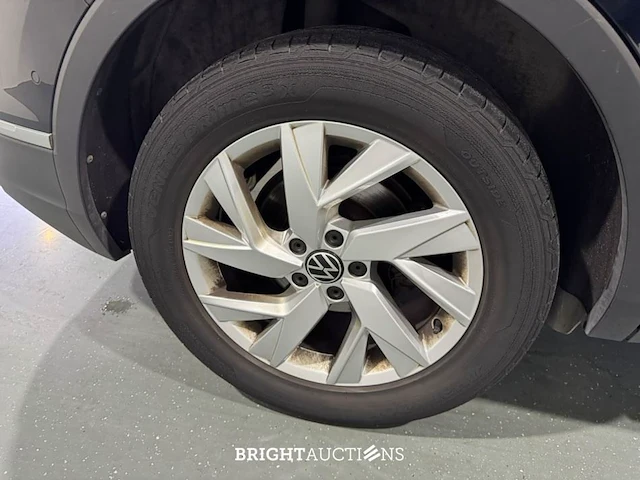 Volkswagen tiguan life 1.5 tsi 150pk 2022 (origineel-nl), r-345-bz - afbeelding 27 van  32