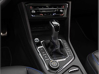 Volkswagen tiguan r 2.0 tsi 4motion 320pk automaat 2022 - afbeelding 18 van  52