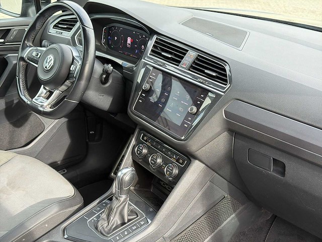Volkswagen tiguan r line 1.5 tsi | 90-37-24 i - afbeelding 11 van  16