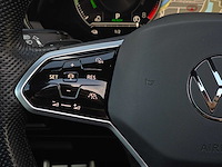 ***volkswagen touareg 3.0 ehybrid r 4motion 2021 | 02-56-01 - afbeelding 8 van  44