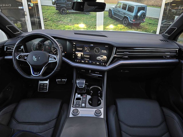 ***volkswagen touareg 3.0 ehybrid r 4motion 2021 | 02-56-01 - afbeelding 26 van  44