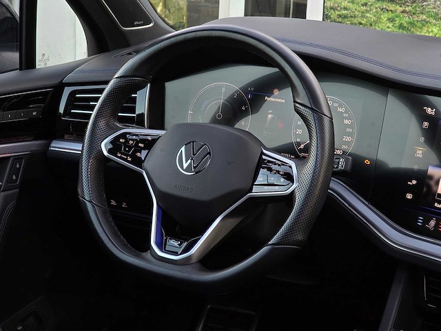 ***volkswagen touareg 3.0 ehybrid r 4motion 2021 | 02-56-01 - afbeelding 27 van  44