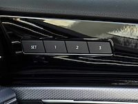 Volkswagen touareg 3.0 ehybrid r 4motion 2021 - afbeelding 15 van  44