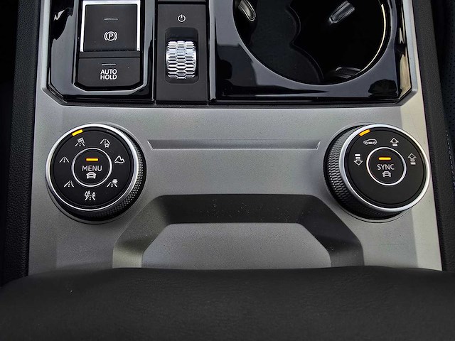 Volkswagen touareg 3.0 ehybrid r 4motion 2021 - afbeelding 18 van  44