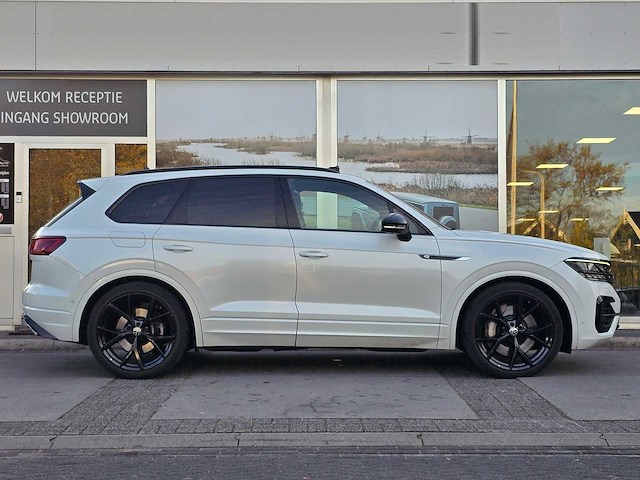 Volkswagen touareg 3.0 ehybrid r 4motion 2021 - afbeelding 40 van  44