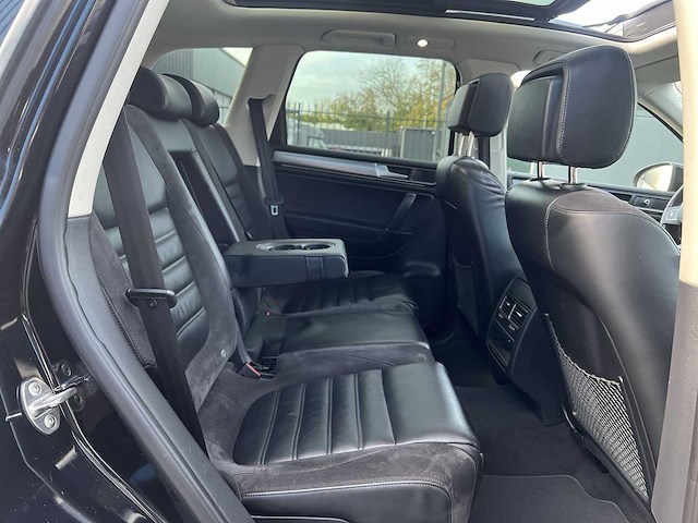 Volkswagen touareg 3.0 tdi r-line | sj-692-n - afbeelding 19 van  30