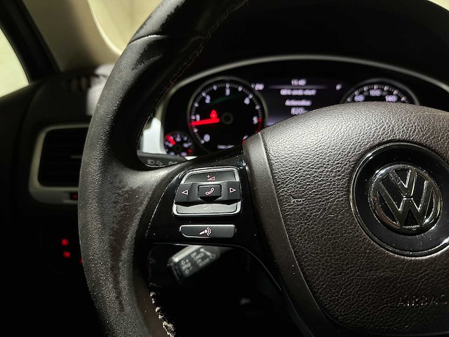 Volkswagen touareg 3.0 tdi v6 highline 240pk 2010, 1-shl-90 - afbeelding 16 van  53