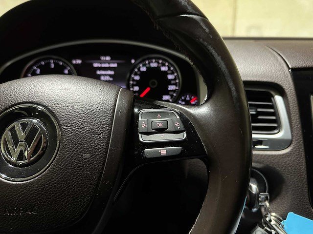 Volkswagen touareg 3.0 tdi v6 highline 240pk 2010, 1-shl-90 - afbeelding 17 van  53
