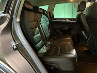 Volkswagen touareg 3.0 tdi v6 highline 240pk 2010, 1-shl-90 - afbeelding 33 van  53