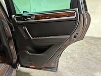 Volkswagen touareg 3.0 tdi v6 highline 240pk 2010, 1-shl-90 - afbeelding 31 van  53