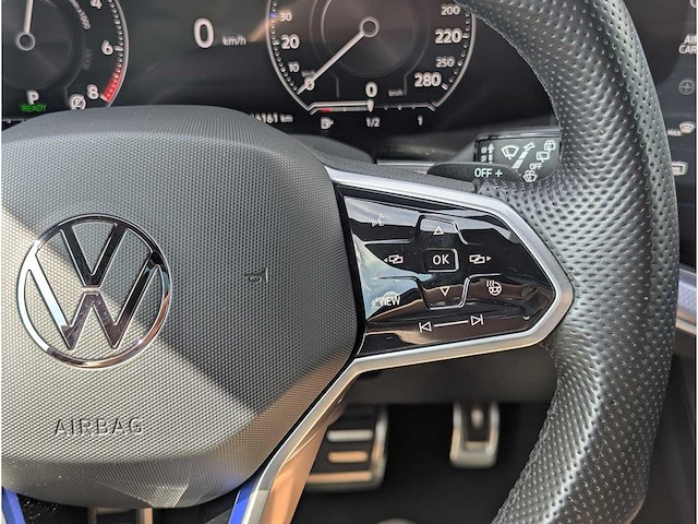 Volkswagen touareg 3.0 tsi ehybrid 4motion r-line 2021 | 00-94-49 - afbeelding 30 van  47