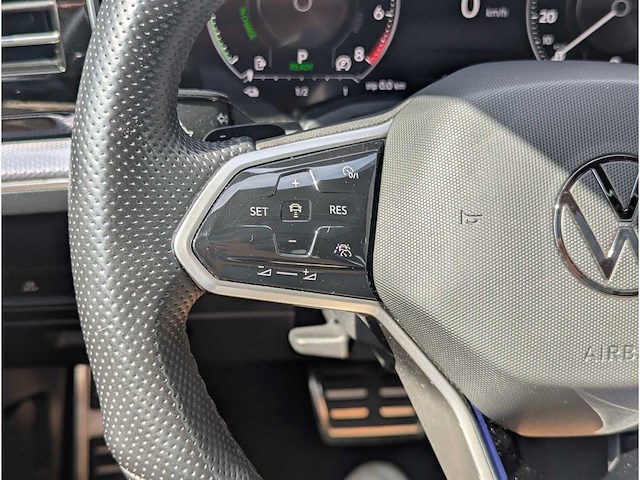 Volkswagen touareg 3.0 tsi ehybrid 4motion r-line 2021 | 00-94-49 - afbeelding 29 van  47