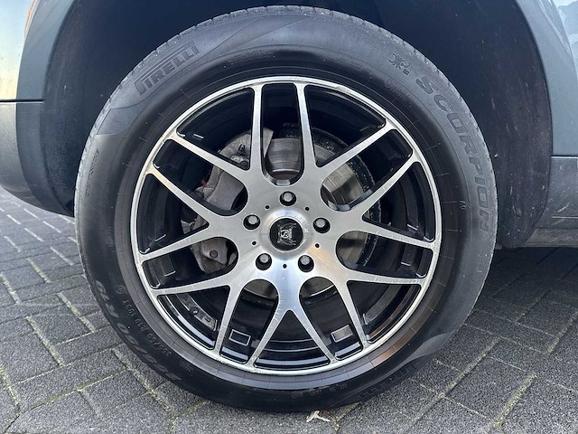 Volkswagen touareg 3.2 v6 2004 | 37-ns-fr - afbeelding 20 van  36