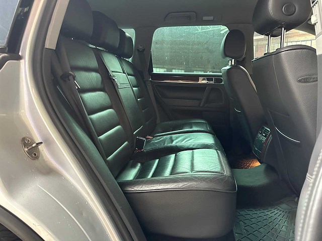Volkswagen touareg 3.2 v6 220pk 2003, 07-ng-jj youngtimer - afbeelding 29 van  40