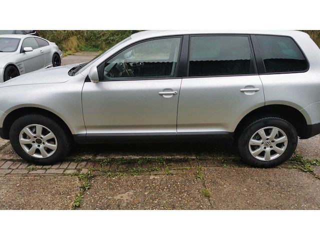 Volkswagen touareg 3.2 v6 automaat, 37-rz-fl - afbeelding 18 van  23