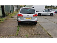 Volkswagen touareg 3.2 v6 automaat, 37-rz-fl - afbeelding 2 van  23