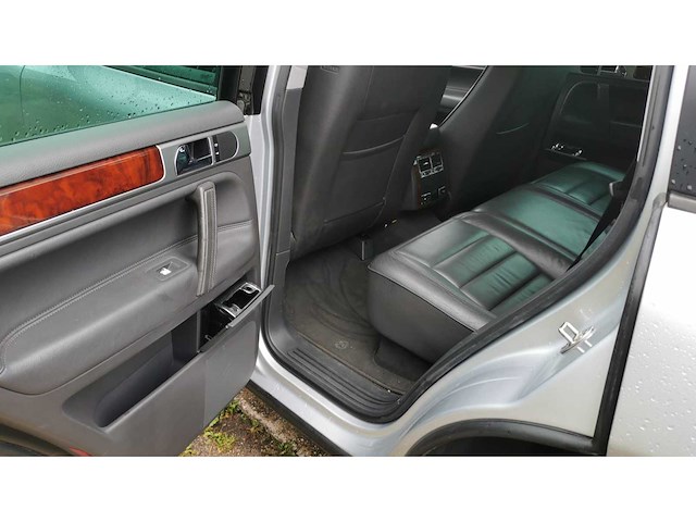 Volkswagen touareg 3.2 v6 automaat, 37-rz-fl - afbeelding 6 van  23