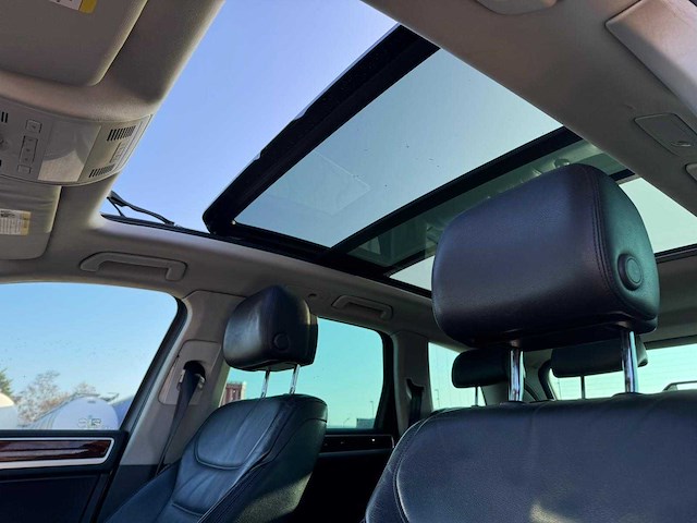 Volkswagen touareg 3.6 fsi highline 2011 | 5-zdv-84 - afbeelding 30 van  40