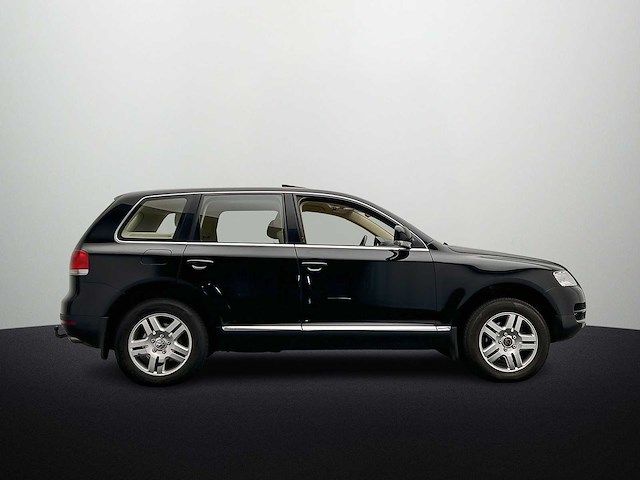 Volkswagen touareg 4.2 v 2003 | g-290-rs - afbeelding 2 van  13