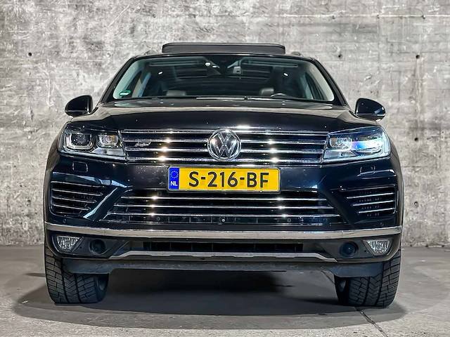 Volkswagen touareg 4.2 v8 tdi 340pk 2015, s-216-bf - afbeelding 44 van  66