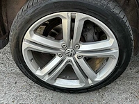 Volkswagen touareg 4.2 v8 tdi 340pk 2015, s-216-bf - afbeelding 56 van  66
