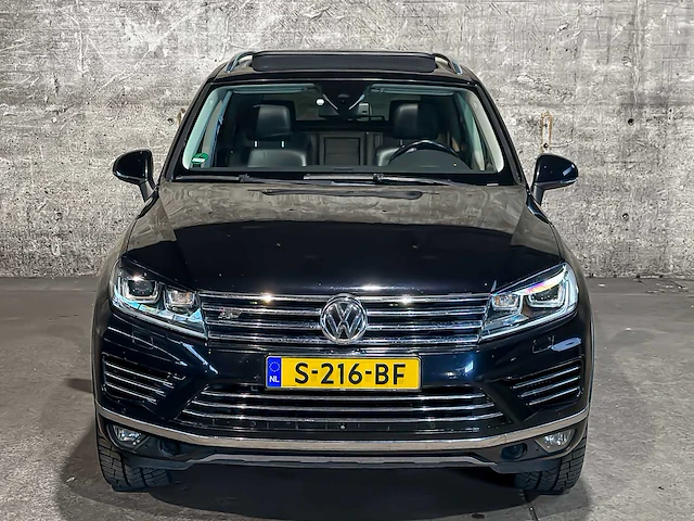Volkswagen touareg 4.2 v8 tdi 340pk 2015, s-216-bf - afbeelding 55 van  66