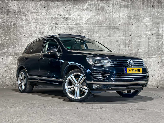 Volkswagen touareg 4.2 v8 tdi 340pk 2015, s-216-bf - afbeelding 63 van  66