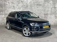 Volkswagen touareg 4.2 v8 tdi 340pk 2015, s-216-bf - afbeelding 64 van  66