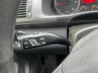 Volkswagen touran - 1.9 tdi trendline automaat , 07-vrd-3 - afbeelding 9 van  20
