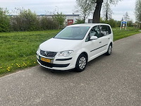 Volkswagen touran - 1.9 tdi trendline automaat , 07-vrd-3 - afbeelding 1 van  20