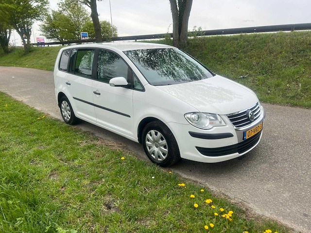 Volkswagen touran - 1.9 tdi trendline automaat , 07-vrd-3 - afbeelding 20 van  20