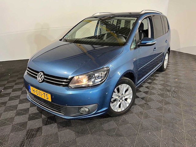 Volkswagen touran 1.2 tsi highl. bluem, h-011-ts - afbeelding 1 van  13